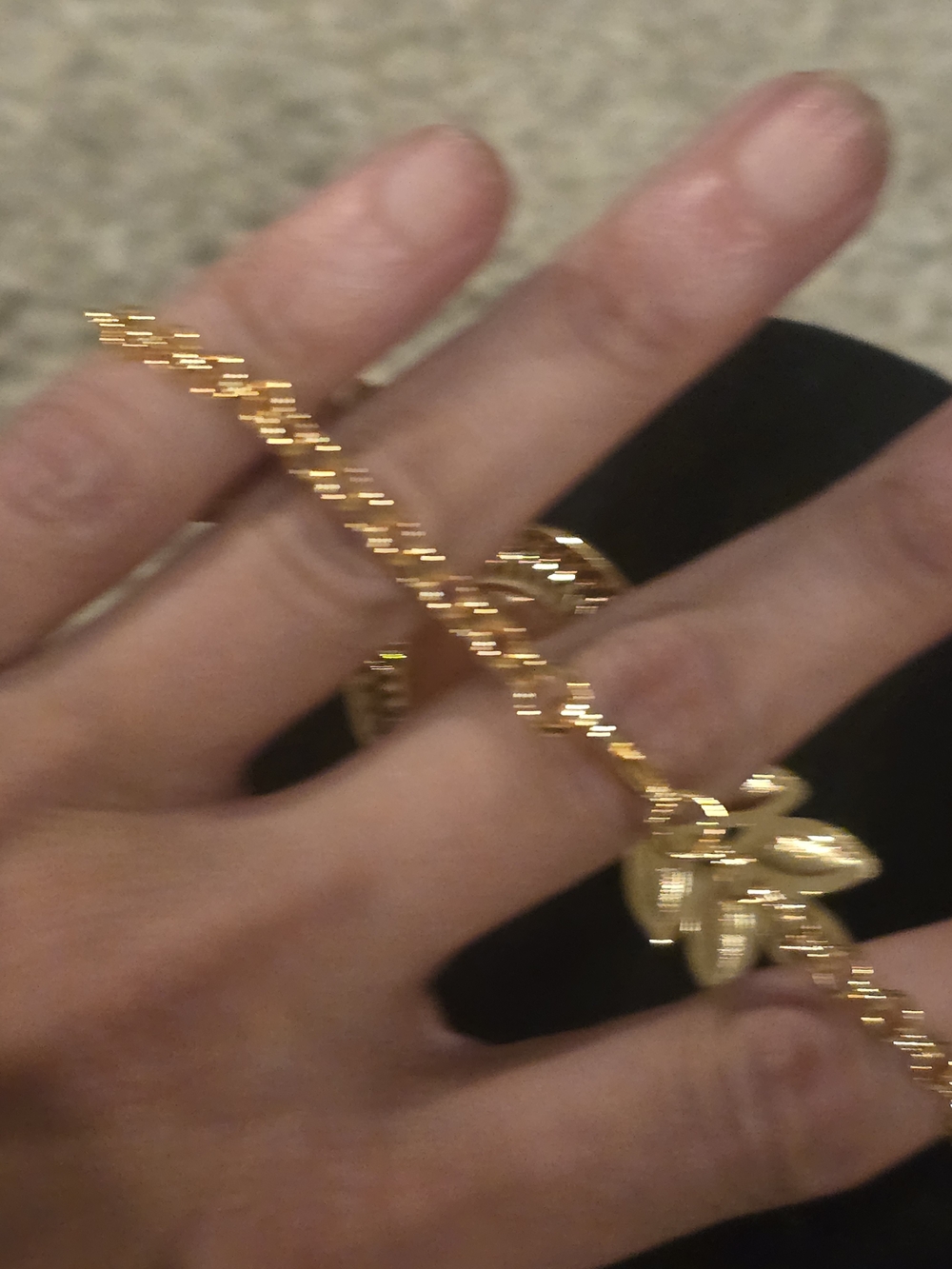 22kgp Dubai Gold Leaf Medallion Chain Bracelet - Women Jewelry - Picture 5 of 8